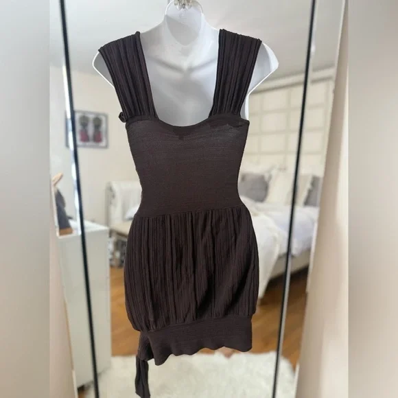 MaxMara short Elegant Brown Sleeveless top - Picture 6 of 9